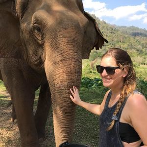 Meet your Posher, Justine